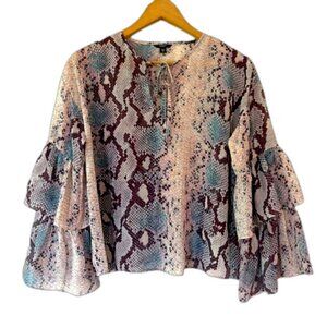 Guess Snake Print Chiffon Bell Ruffle Sleeve Blouse Top Size XS bin 2Q
